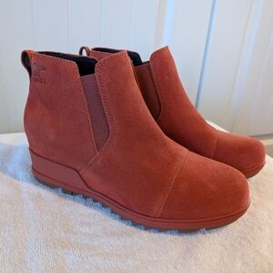 Sorel Evie II Chelsea Boot